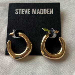 NWT Steve Madden Chunky Gold Hoop Earrings